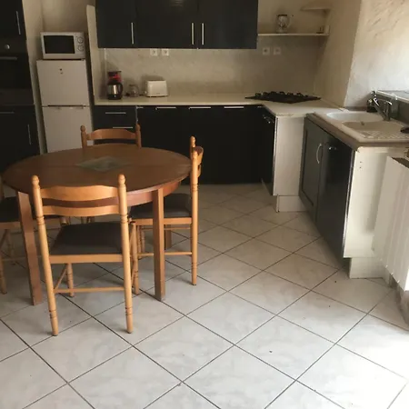 Location De Charme Au Coeur De L'auvergne * Yronde-et-Buron